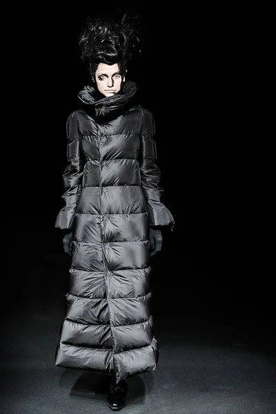 Look 5